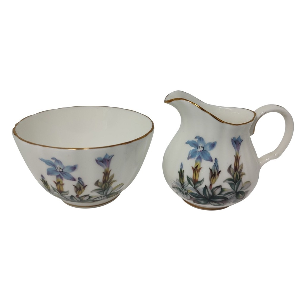Royal Worcester China Cream Sugar Set Ribbed Floral‎ England 1970s Two Pieces